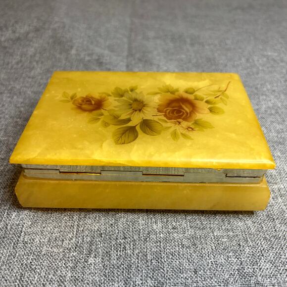 Vintage Genuine Himark Yellow ALABASTER TRINKET BOX Made In Italy roses - Picture 2 of 9